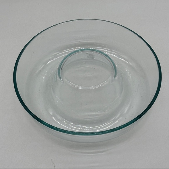 Vintage PYREX Glass Bundt Cake Pan 10" Clear Jello Mold Ring Clear - Picture 2 of 7